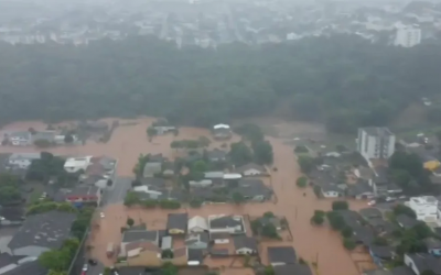 'Saque Calamidade' oferece até R$ 6,2 mil para moradores de 10 cidades do Paraná; veja quem pode receber